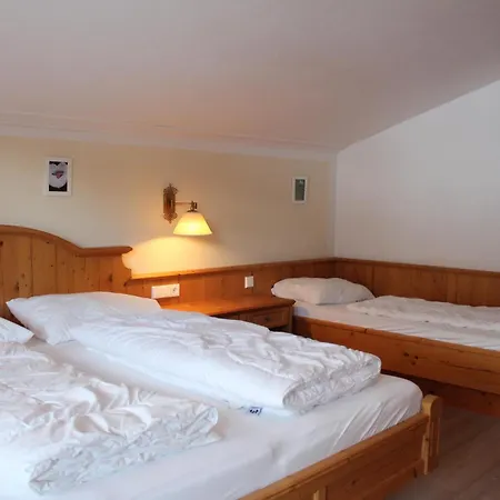 アパート Innerache アルプバッハ